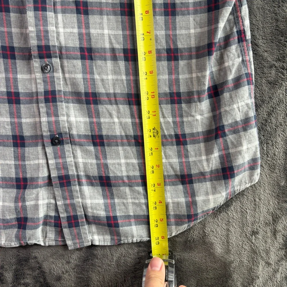 Banana Republic Mens Large Gray Blue Red Plaid Soft Wash Standard Fit Button Up